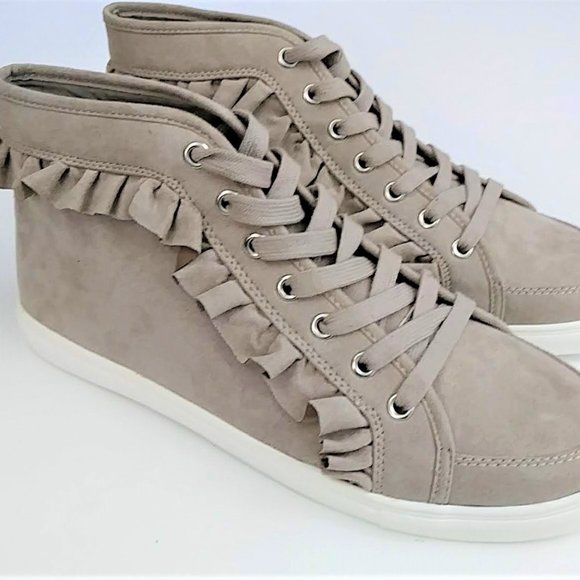 Fergalicious Shoes - Fergalicious Hope Hightop Sneaker Doe Size:10~New